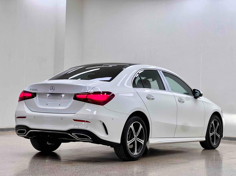Mercedes-Benz Mercedes-Benz A-Class
