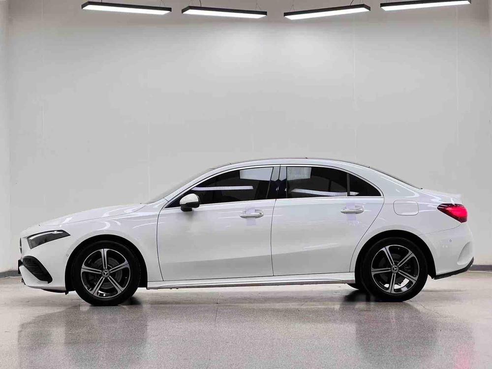 Mercedes-Benz Mercedes-Benz A-Class