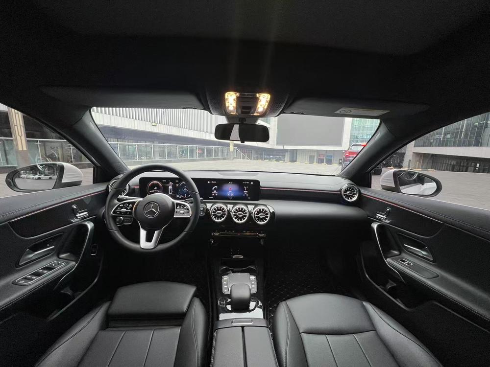 Mercedes-Benz Mercedes-Benz A-Class