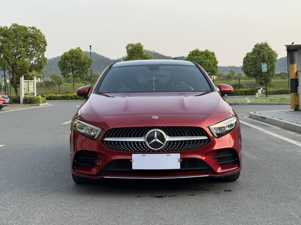 Mercedes-Benz Mercedes-Benz A-Class