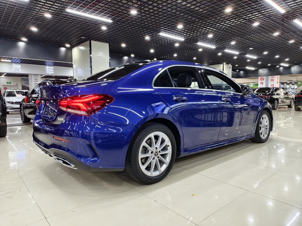 Mercedes-Benz Mercedes-Benz A-Class