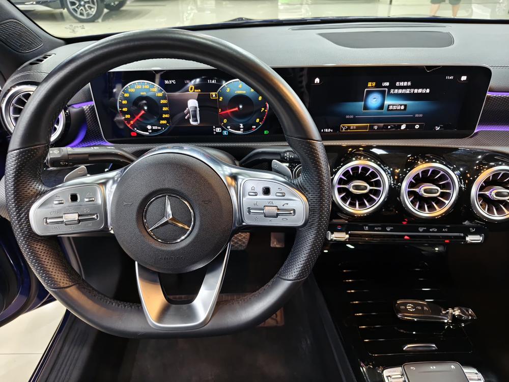 Mercedes-Benz Mercedes-Benz A-Class