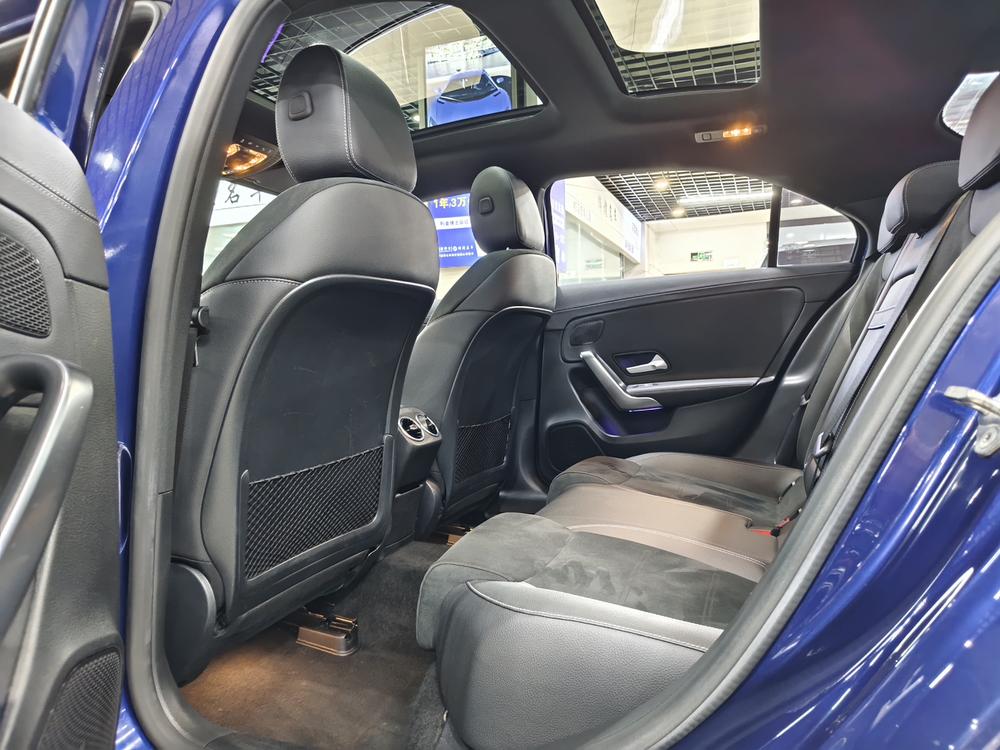 Mercedes-Benz Mercedes-Benz A-Class