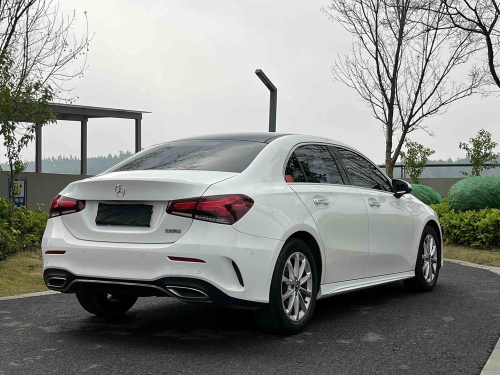 Mercedes-Benz Mercedes-Benz A-Class