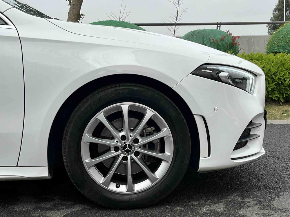 Mercedes-Benz Mercedes-Benz A-Class