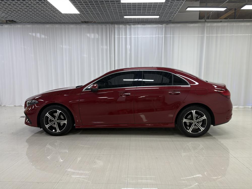 Mercedes-Benz Mercedes-Benz A-Class