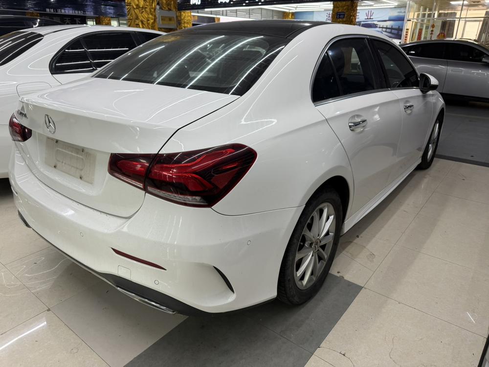 Mercedes-Benz Mercedes-Benz A-Class