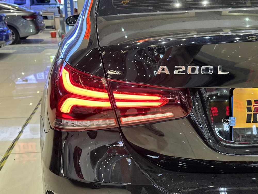 Mercedes-Benz Mercedes-Benz A-Class