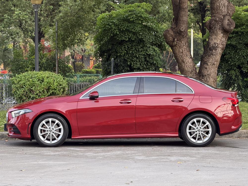Mercedes-Benz Mercedes-Benz A-Class