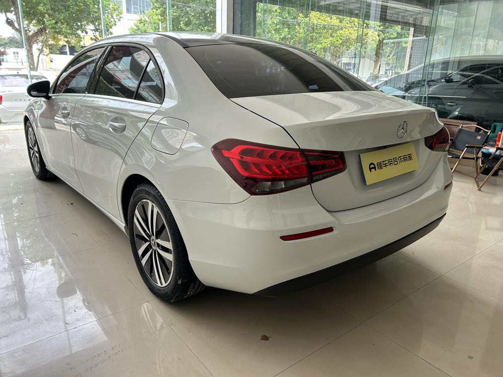 Mercedes-Benz Mercedes-Benz A-Class