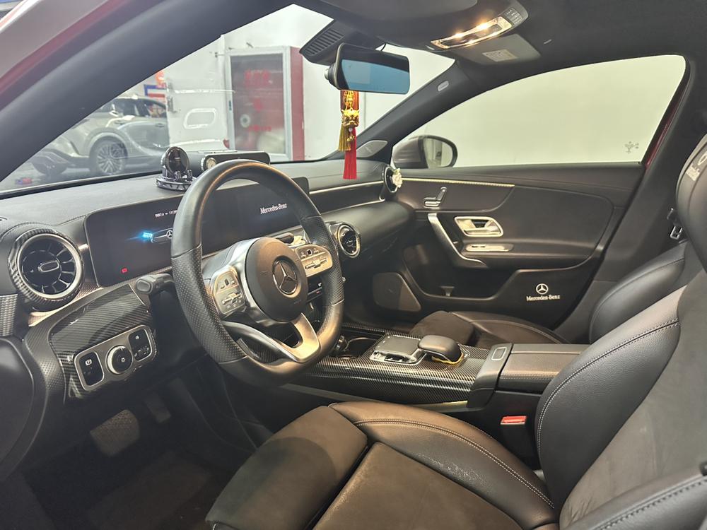 Mercedes-Benz Mercedes-Benz A-Class
