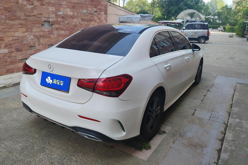 Mercedes-Benz Mercedes-Benz A-Class