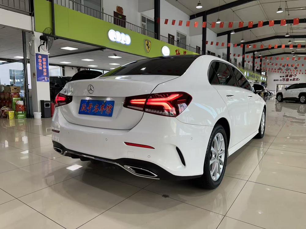 Mercedes-Benz Mercedes-Benz A-Class