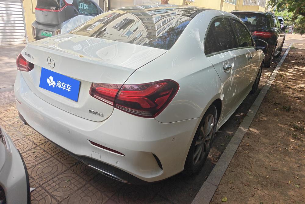 Mercedes-Benz Mercedes-Benz A-Class