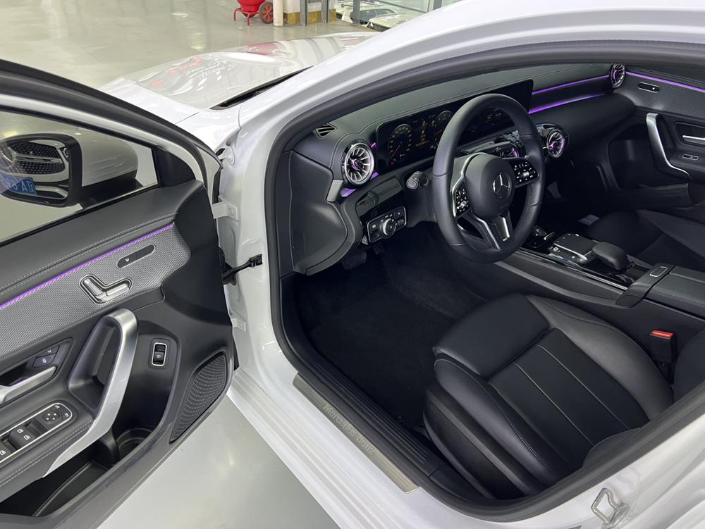 Mercedes-Benz Mercedes-Benz A-Class