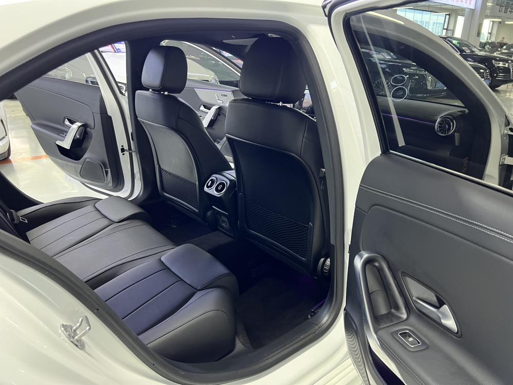 Mercedes-Benz Mercedes-Benz A-Class