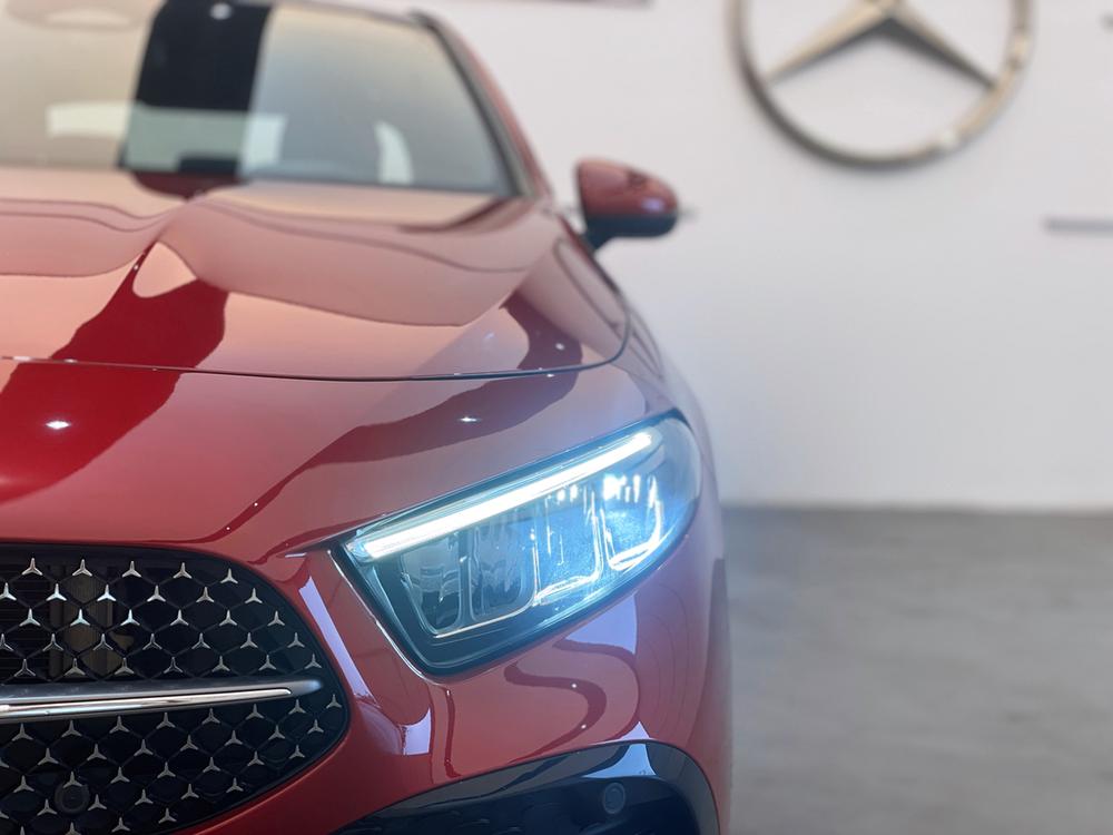 Mercedes-Benz Mercedes-Benz A-Class