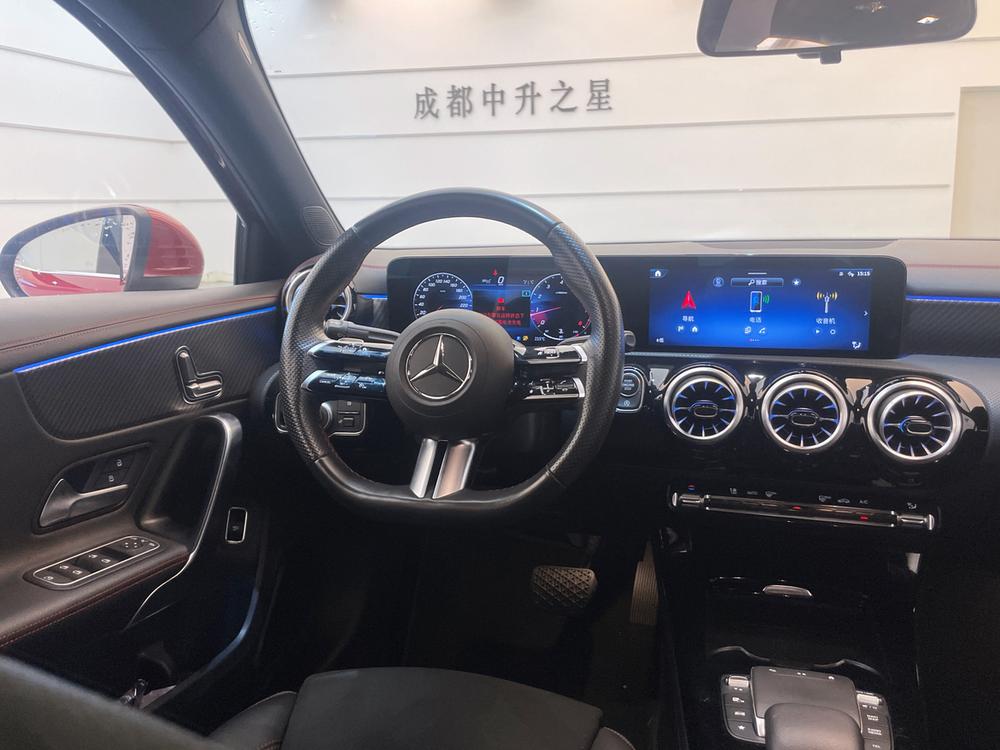Mercedes-Benz Mercedes-Benz A-Class