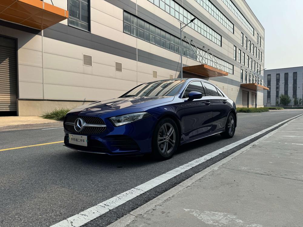 Mercedes-Benz Mercedes-Benz A-Class