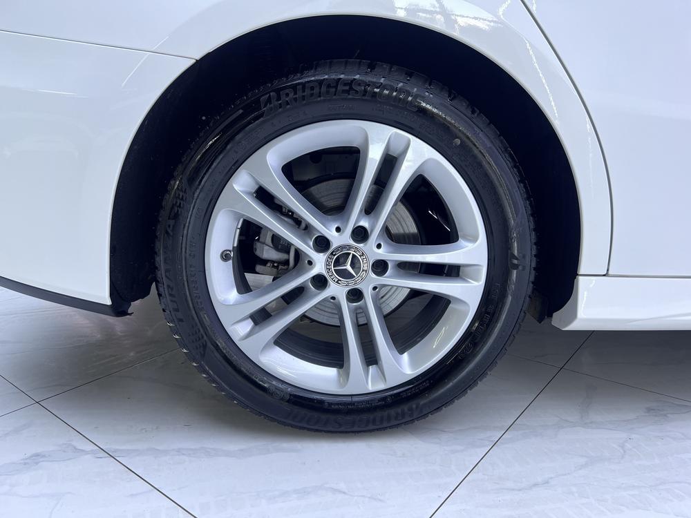 Mercedes-Benz Mercedes-Benz A-Class