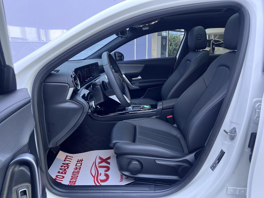 Mercedes-Benz Mercedes-Benz A-Class