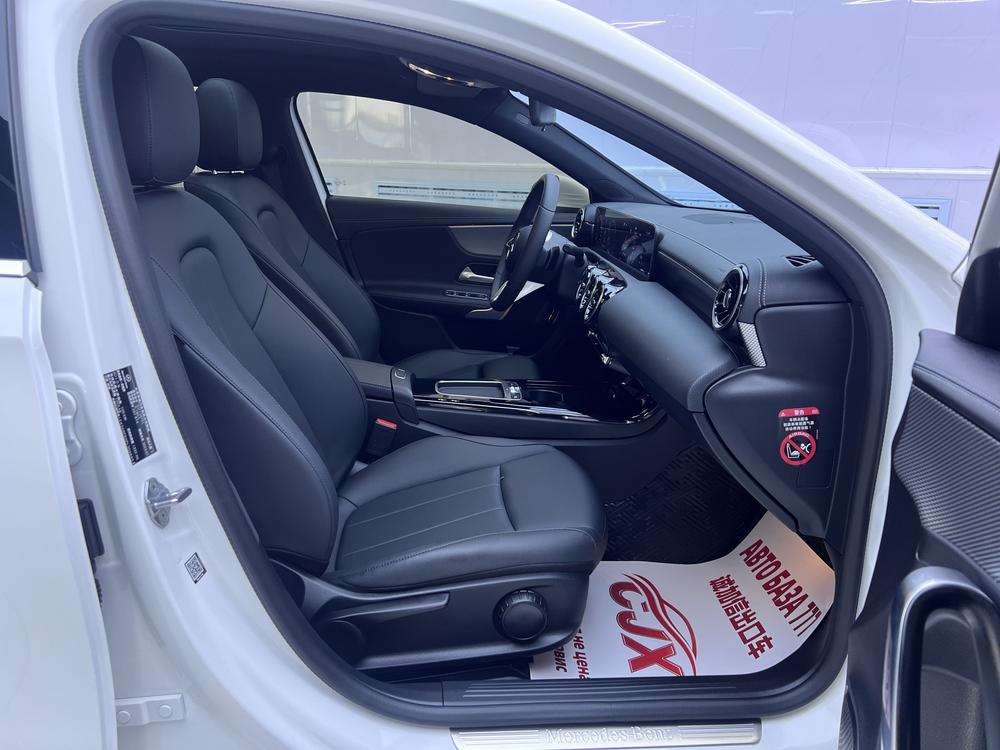 Mercedes-Benz Mercedes-Benz A-Class