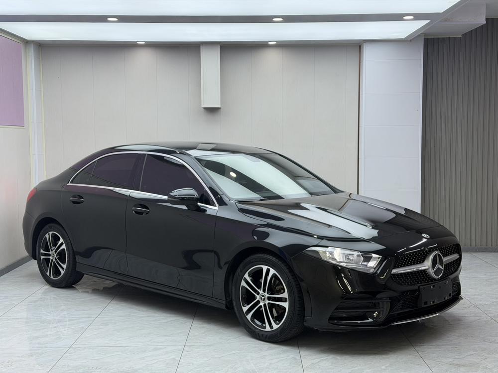 Mercedes-Benz Mercedes-Benz A-Class