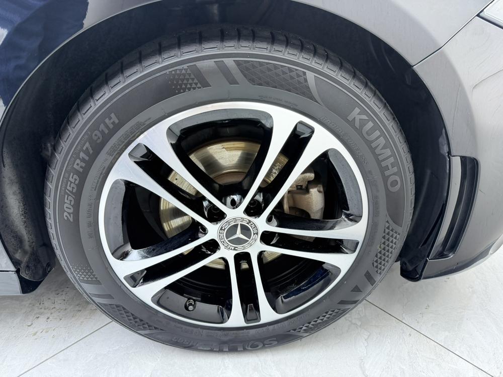 Mercedes-Benz Mercedes-Benz A-Class