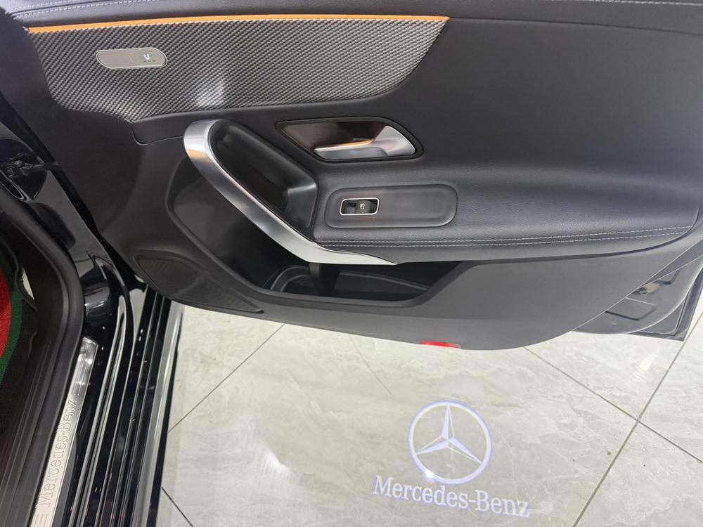Mercedes-Benz Mercedes-Benz A-Class