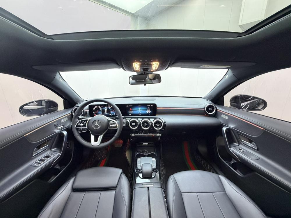 Mercedes-Benz Mercedes-Benz A-Class