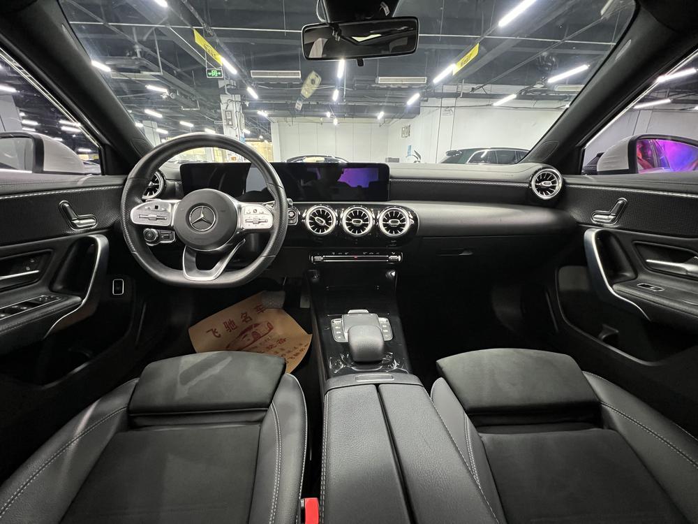 Mercedes-Benz Mercedes-Benz A-Class