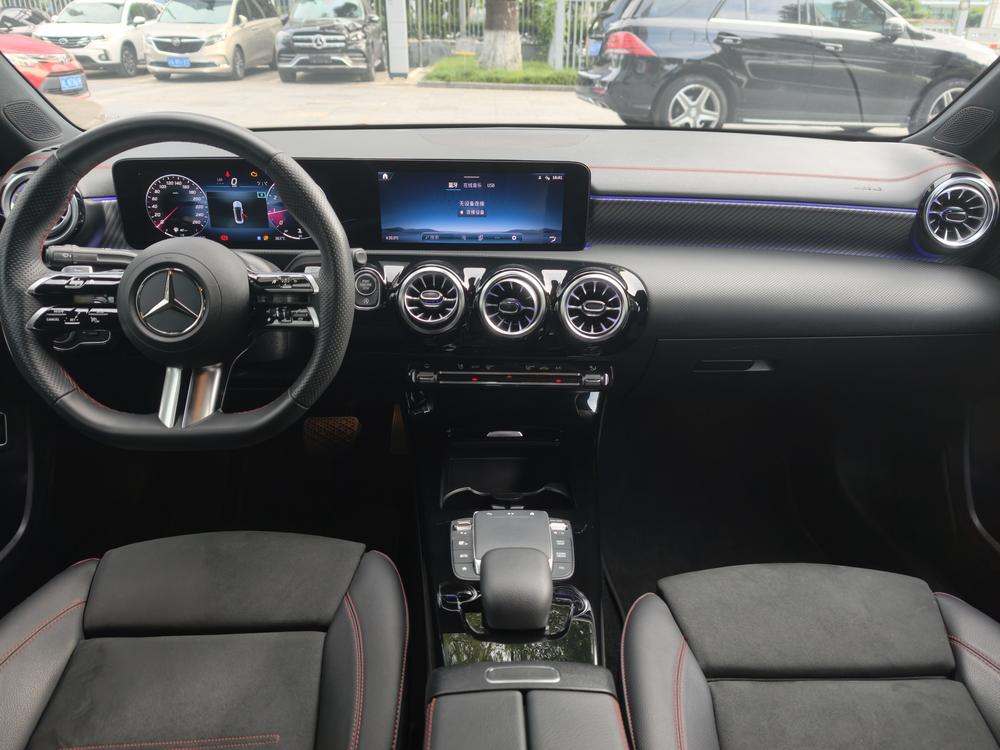 Mercedes-Benz Mercedes-Benz A-Class