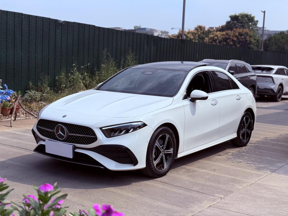 Mercedes-Benz Mercedes-Benz A-Class