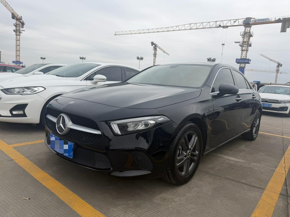 Mercedes-Benz Mercedes-Benz A-Class