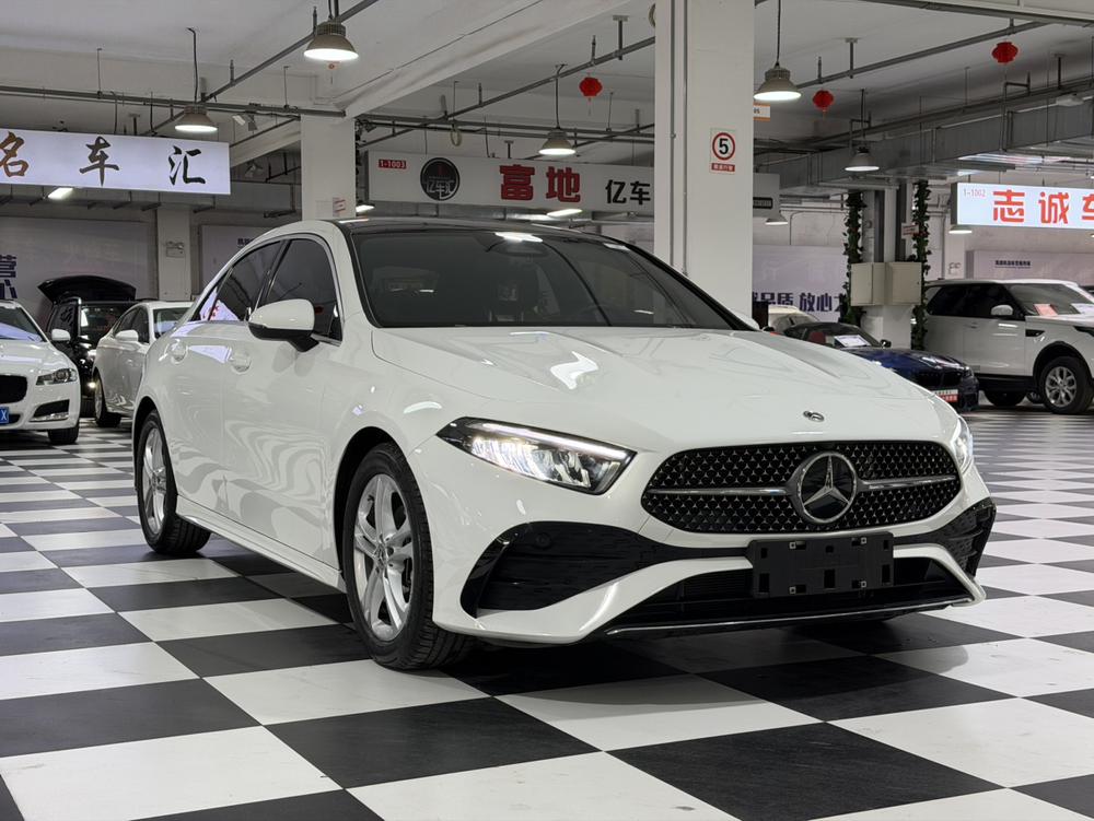 Mercedes-Benz Mercedes-Benz A-Class