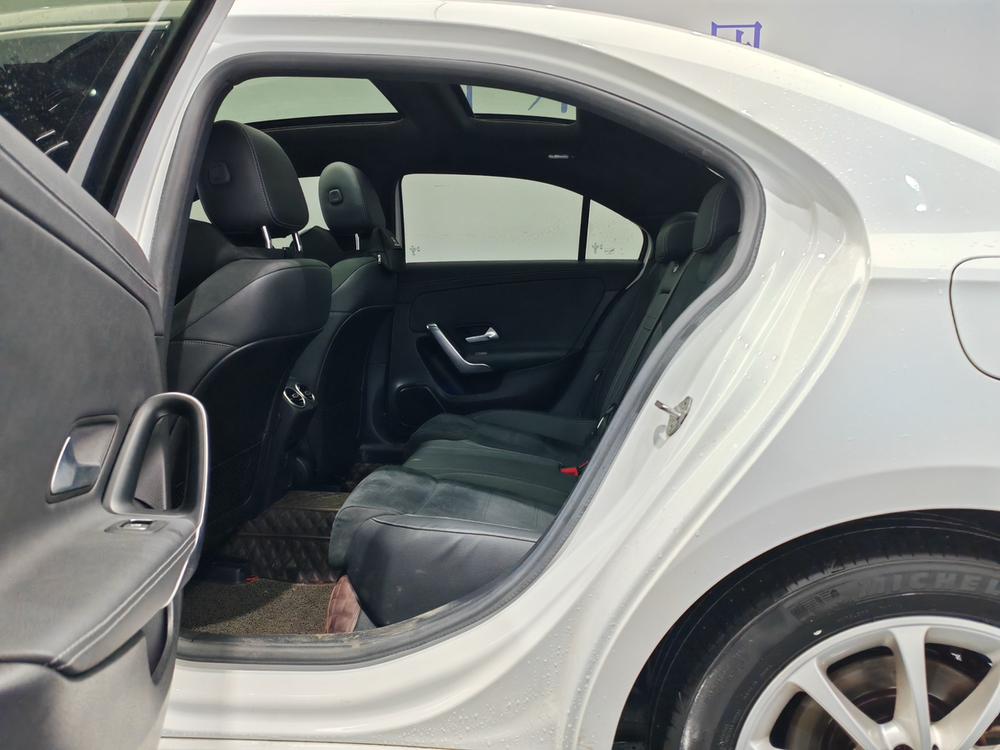 Mercedes-Benz Mercedes-Benz A-Class