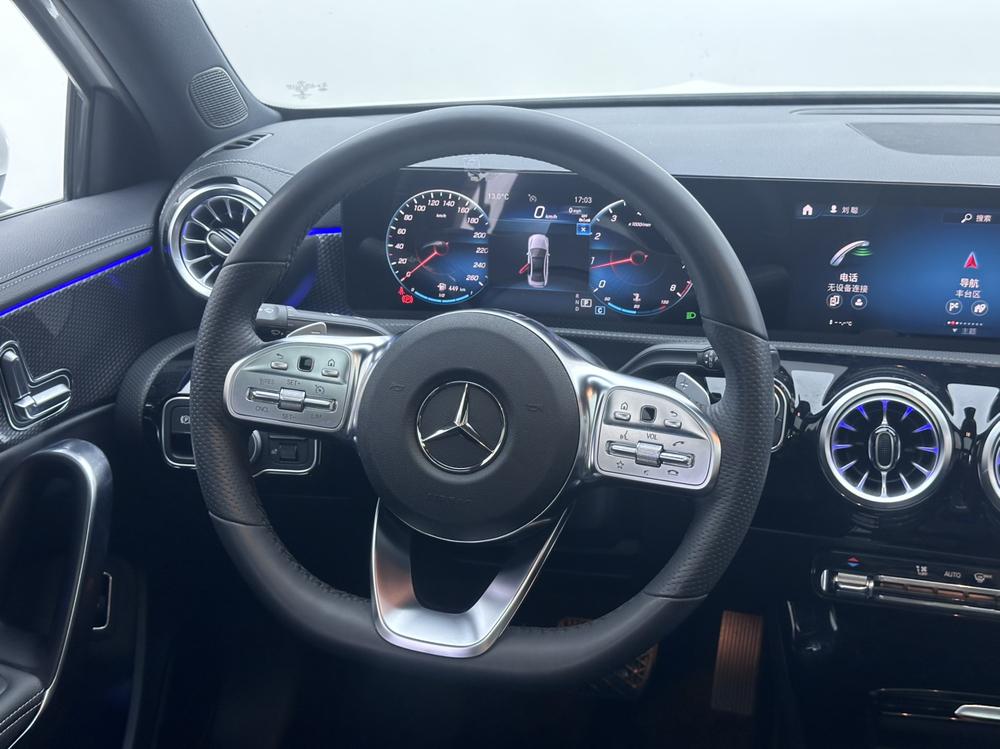 Mercedes-Benz Mercedes-Benz A-Class