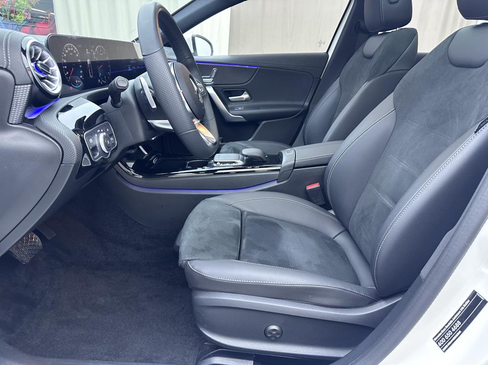Mercedes-Benz Mercedes-Benz A-Class