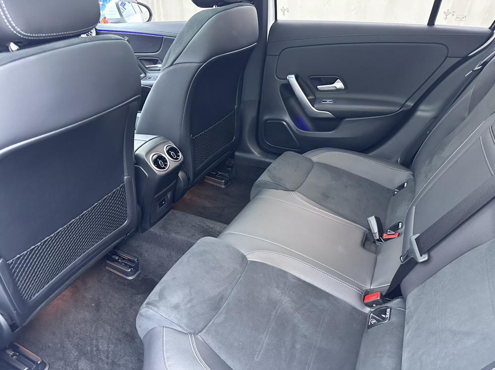 Mercedes-Benz Mercedes-Benz A-Class