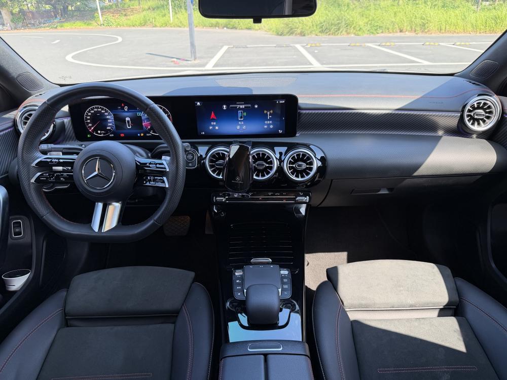 Mercedes-Benz Mercedes-Benz A-Class