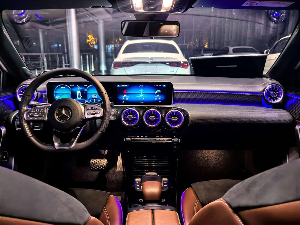 Mercedes-Benz Mercedes-Benz A-Class