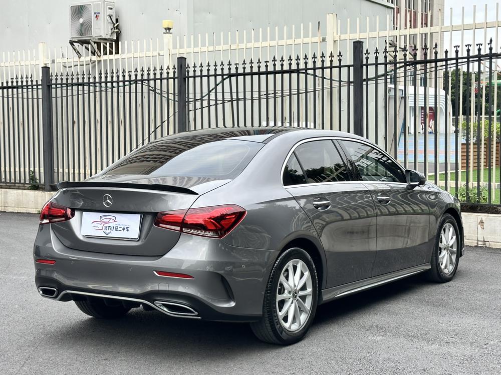Mercedes-Benz Mercedes-Benz A-Class