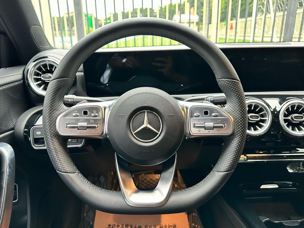 Mercedes-Benz Mercedes-Benz A-Class