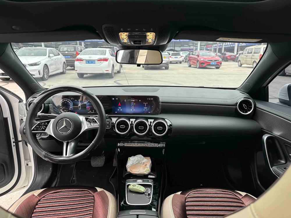 Mercedes-Benz Mercedes-Benz A-Class