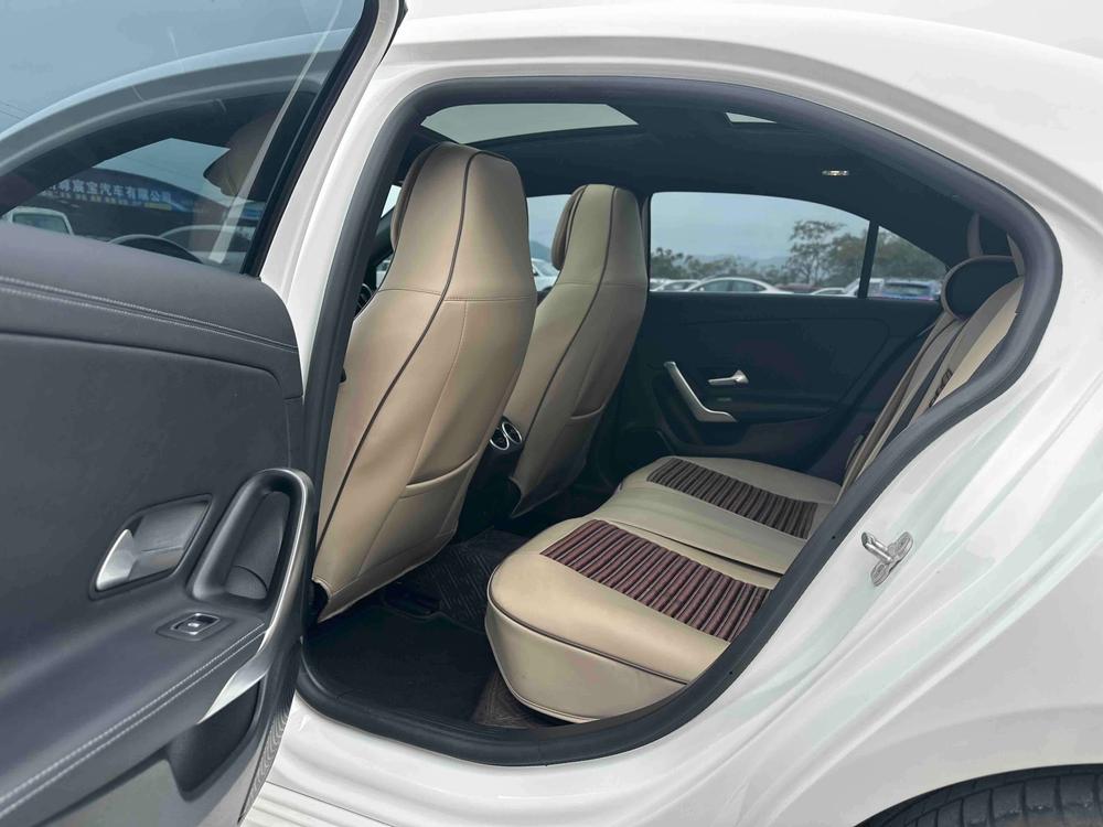 Mercedes-Benz Mercedes-Benz A-Class