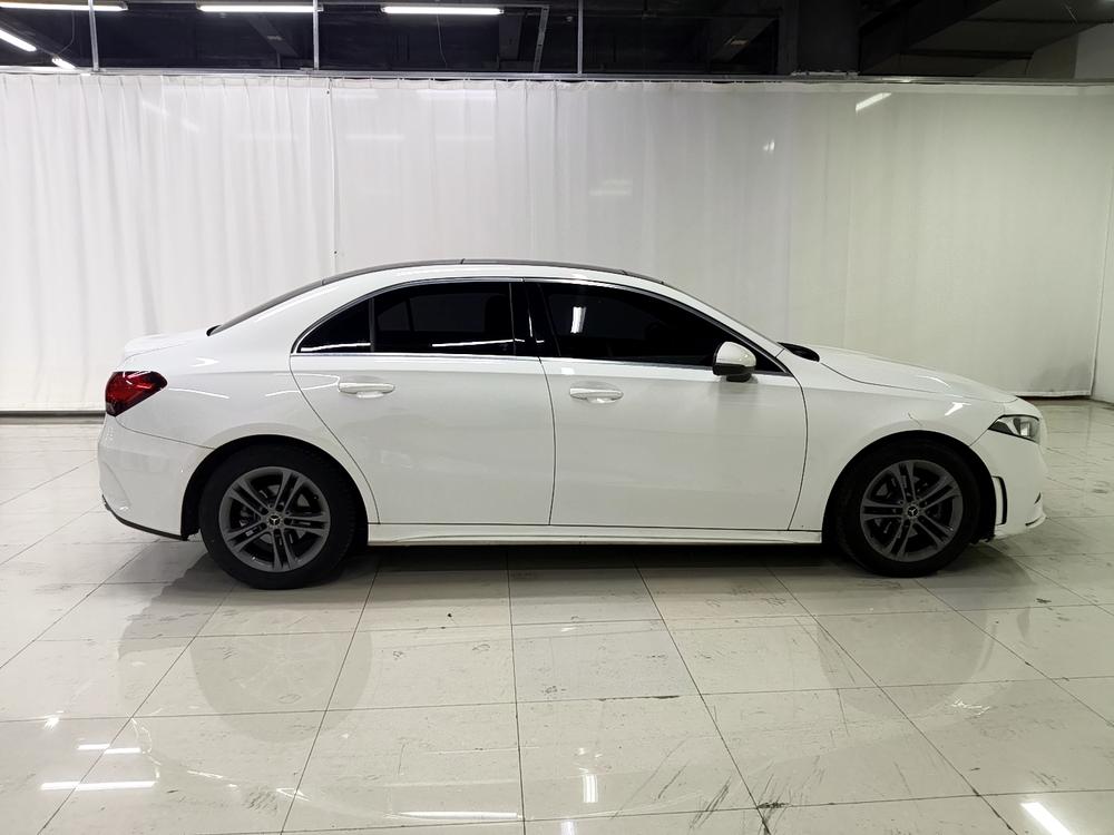 Mercedes-Benz Mercedes-Benz A-Class