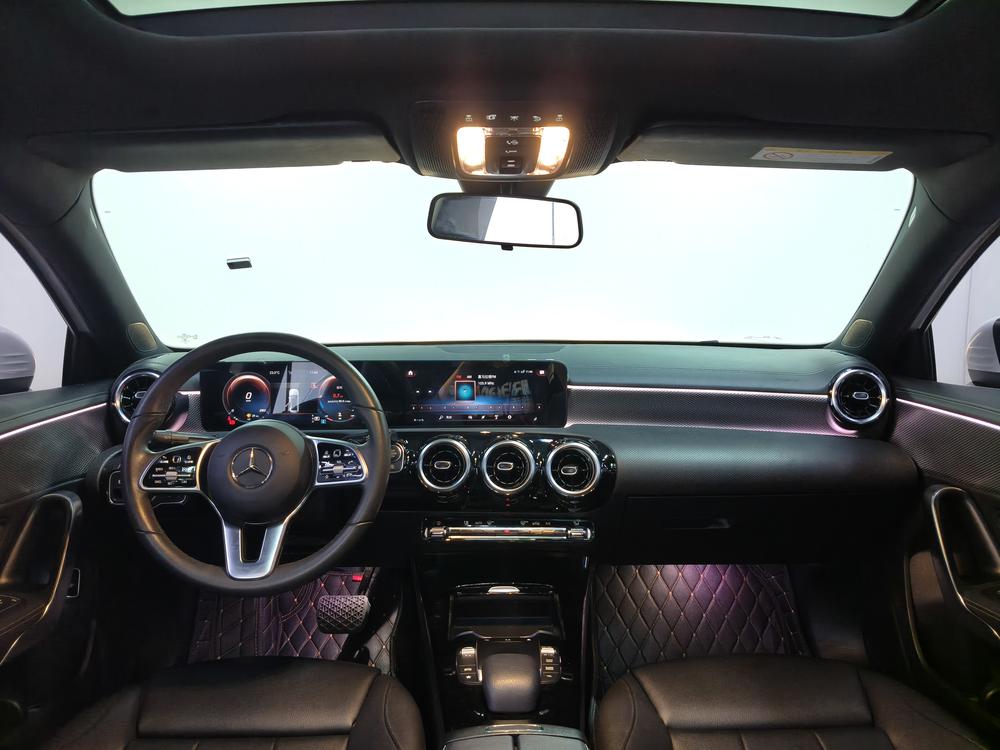 Mercedes-Benz Mercedes-Benz A-Class
