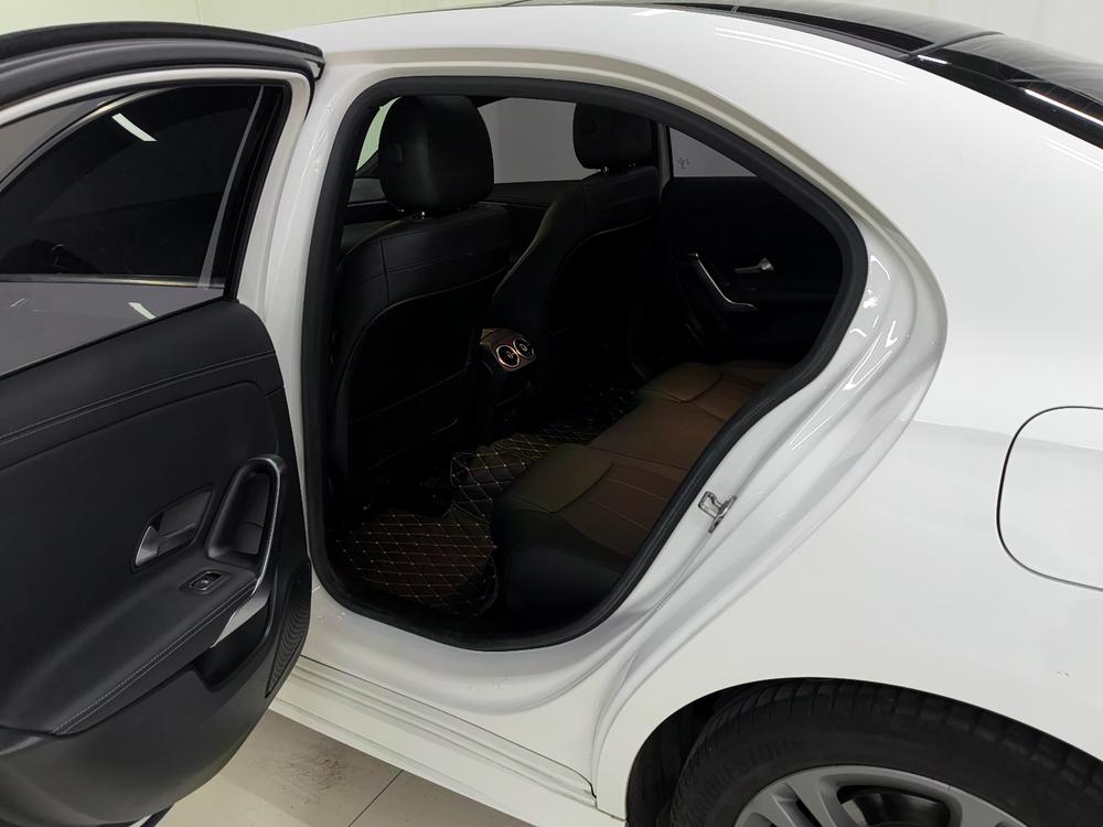 Mercedes-Benz Mercedes-Benz A-Class