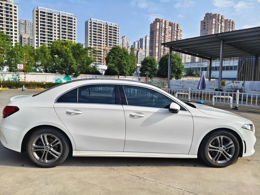 Mercedes-Benz Mercedes-Benz A-Class
