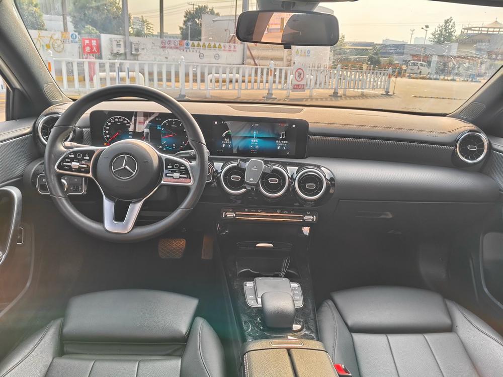 Mercedes-Benz Mercedes-Benz A-Class